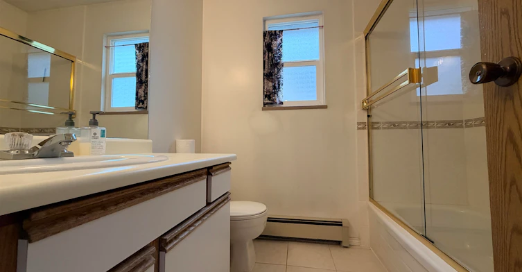 Back unit-8607 Selkirk Street, Vancouver, BC, V6P 4J2 - 12