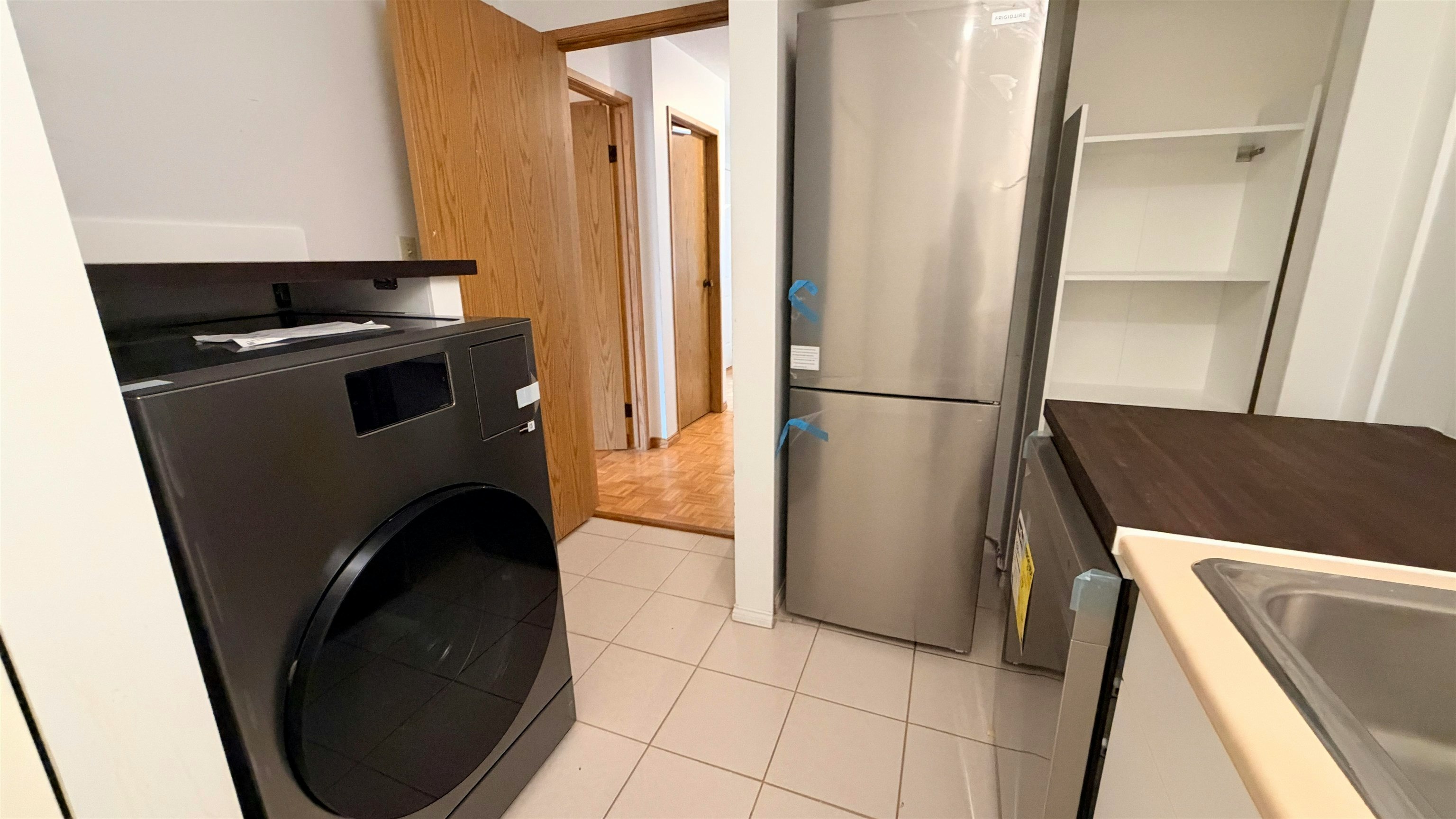 Back unit-8607 Selkirk Street, Vancouver, BC, V6P 4J2 - 9