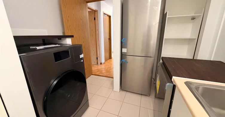 Back unit-8607 Selkirk Street, Vancouver, BC, V6P 4J2 - 9