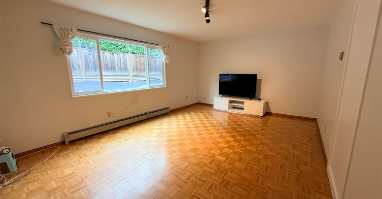 Back unit-8607 Selkirk Street, Vancouver, BC, V6P 4J2 - 2