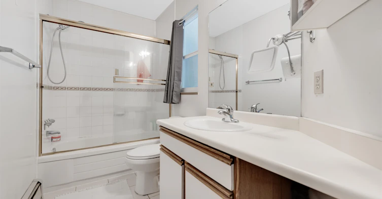 Back unit-8607 Selkirk Street, Vancouver, BC, V6P 4J2 - 5