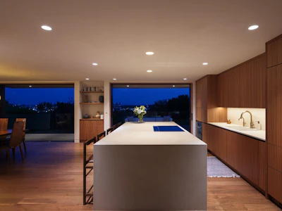 1295 W Keith Road - 5