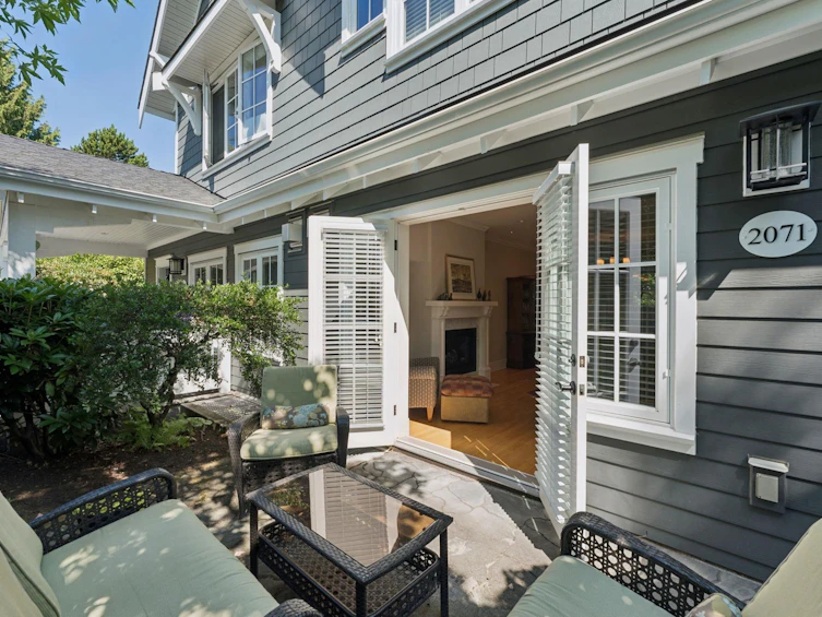 2071 Esquimalt Avenue, West Vancouver, BC, V7V 1S3 - 32