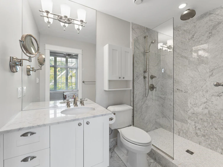 2071 Esquimalt Avenue, West Vancouver, BC, V7V 1S3 - 23