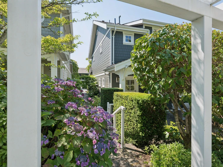 2071 Esquimalt Avenue, West Vancouver, BC, V7V 1S3 - 34