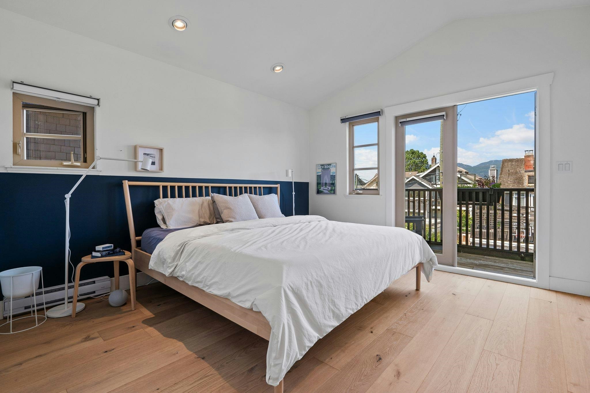 3261 W 2nd Avenue, Vancouver, BC, V6K 1K9 - 18