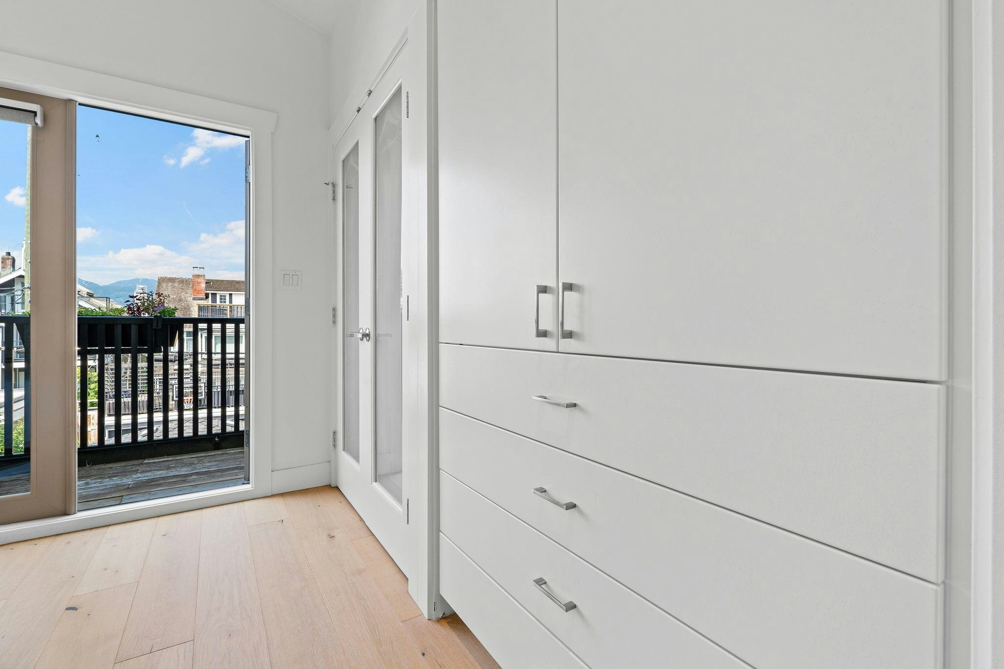 3261 W 2nd Avenue, Vancouver, BC, V6K 1K9 - 20