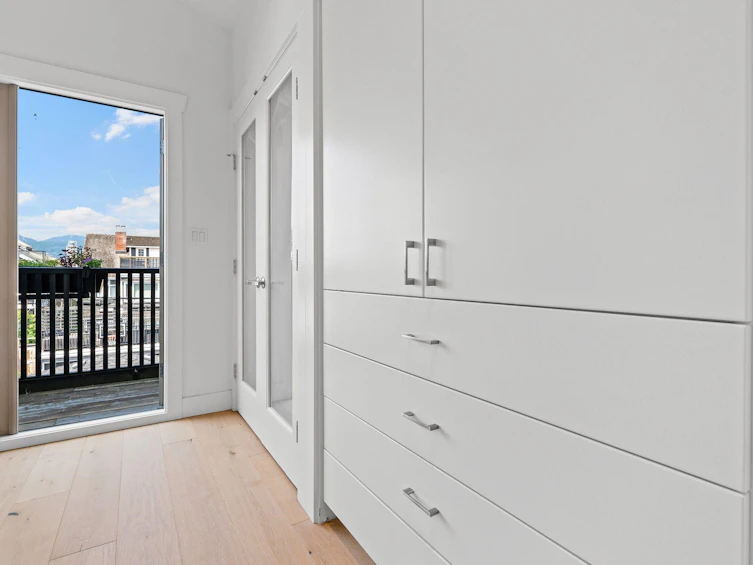 3261 W 2nd Avenue, Vancouver, BC, V6K 1K9 - 20