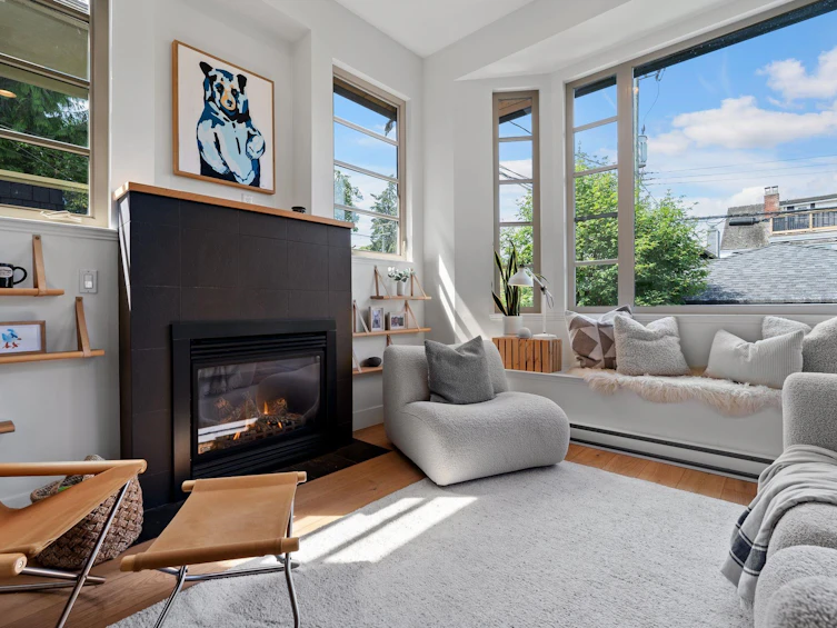 3261 W 2nd Avenue, Vancouver, BC, V6K 1K9 - 13