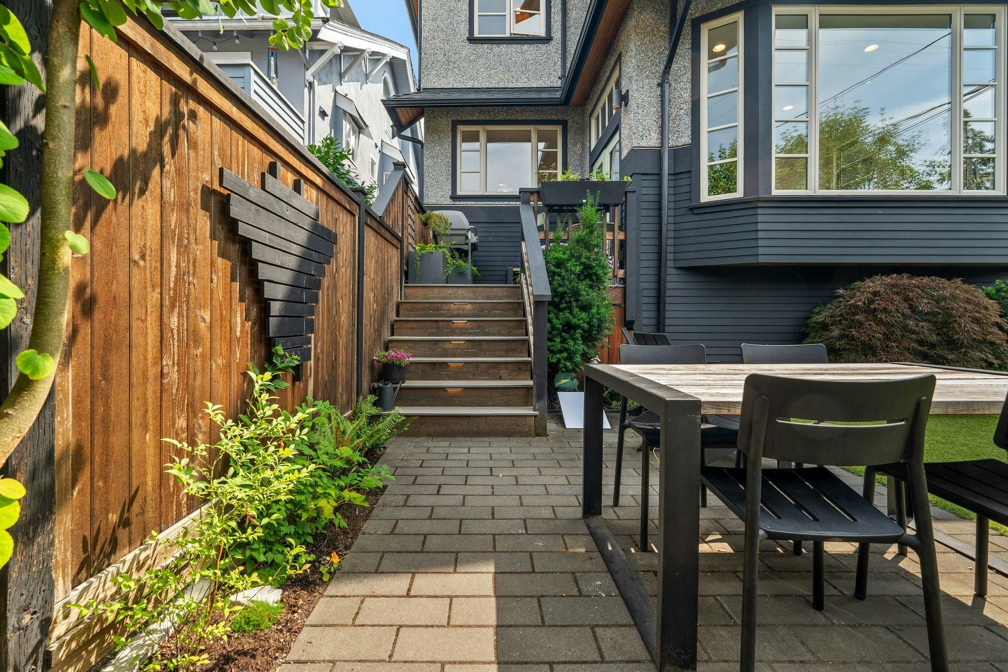 3261 W 2nd Avenue, Vancouver, BC, V6K 1K9 - 35