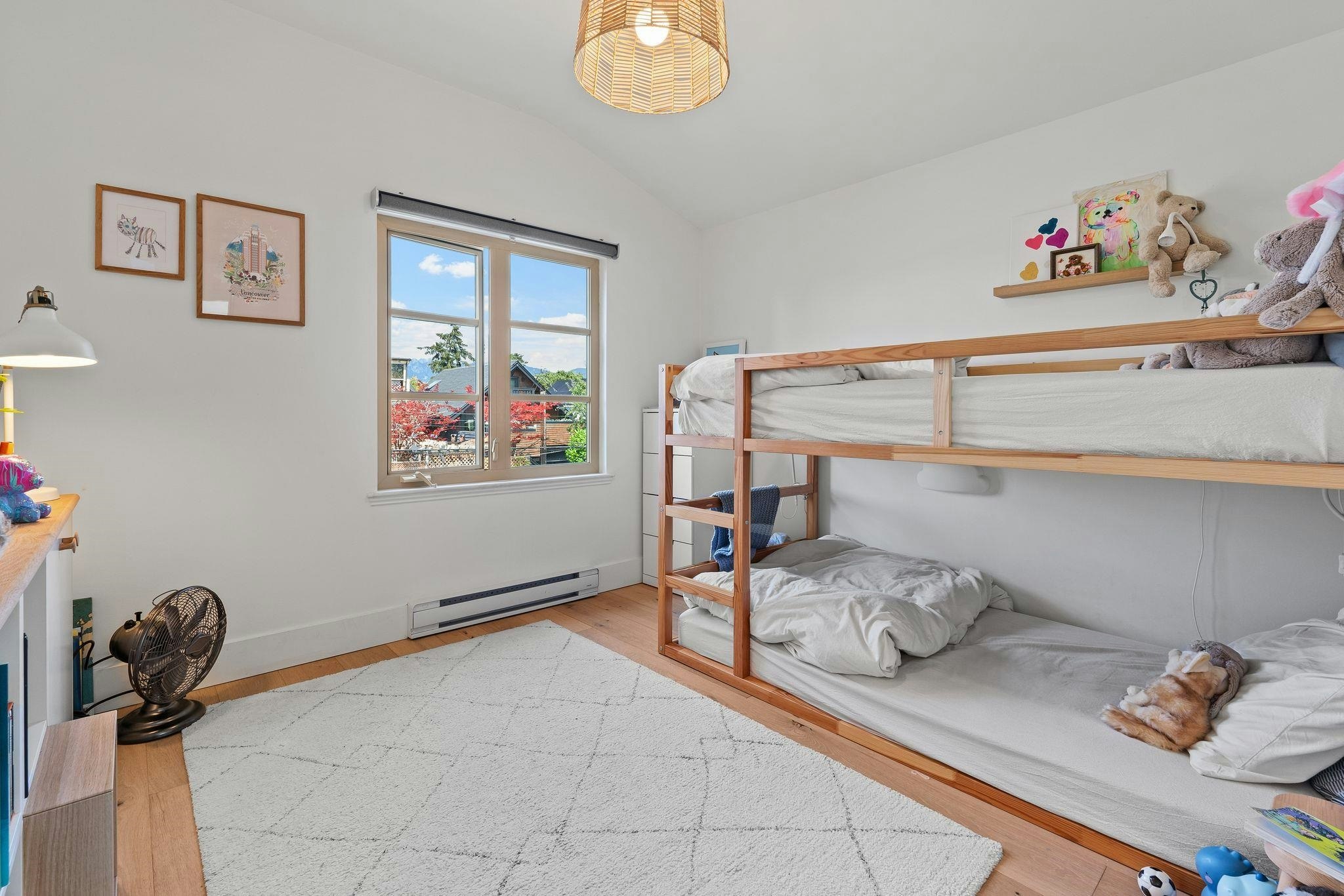 3261 W 2nd Avenue, Vancouver, BC, V6K 1K9 - 28
