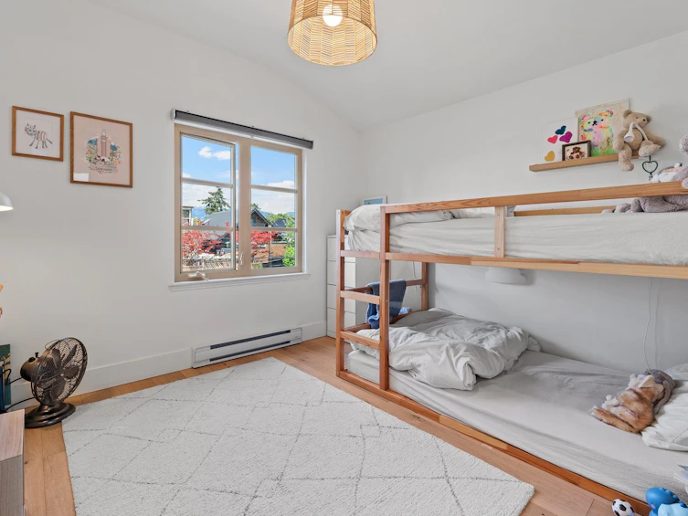 3261 W 2nd Avenue, Vancouver, BC, V6K 1K9 - 28
