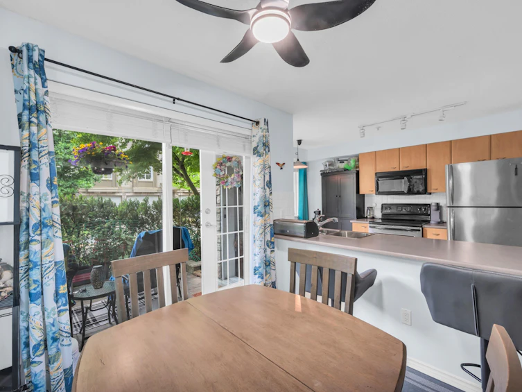 112-14877 100 Avenue, Surrey, BC, V3R 3H1 - 5