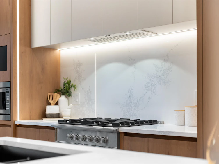 1-2435 Napier Street, Vancouver, BC, V5K 2W2 - 6