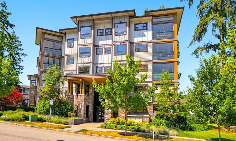 303-3585 146a Street