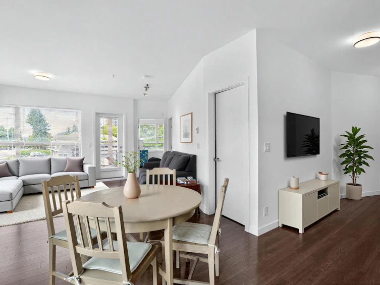 200-13228 Old Yale Road, Surrey, BC, V3T 0K3 - 3