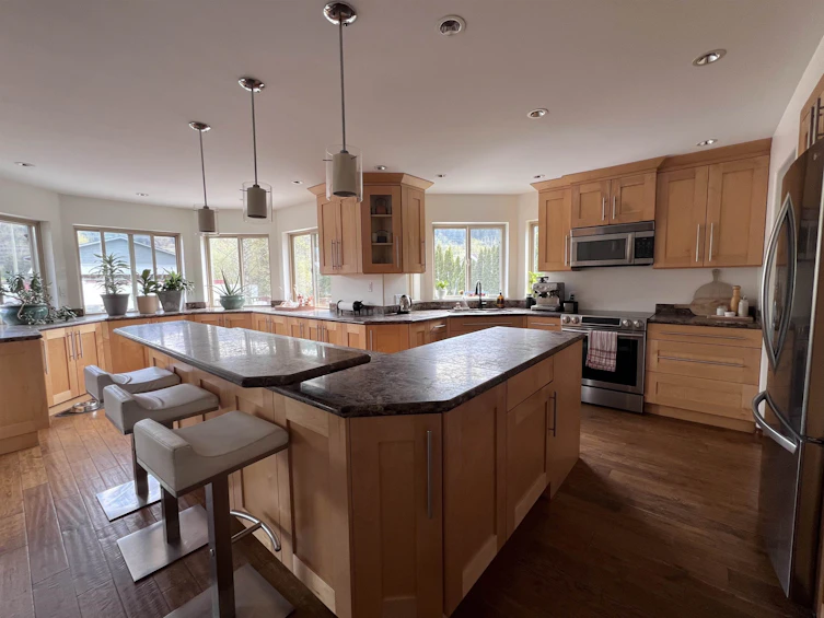 38940 Loggers Lane, Squamish, BC, V8B 0A4 - 5
