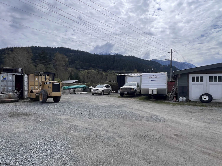 38940 Loggers Lane, Squamish, BC, V8B 0A4 - 33