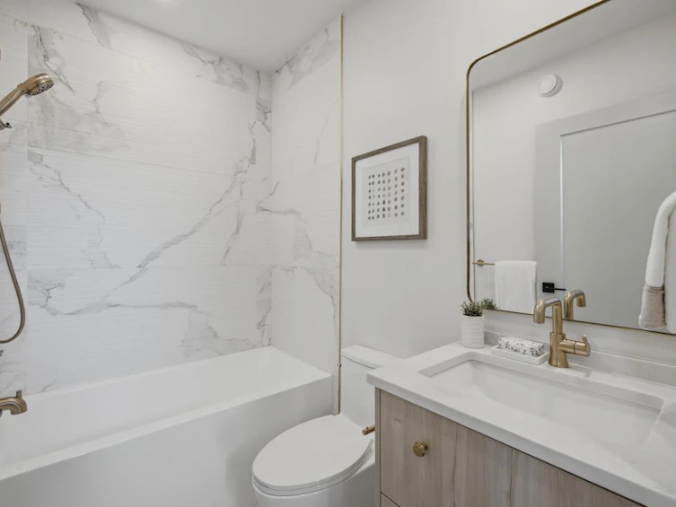 708 Windermere Street, Vancouver, BC, V5K 2L3 - 19