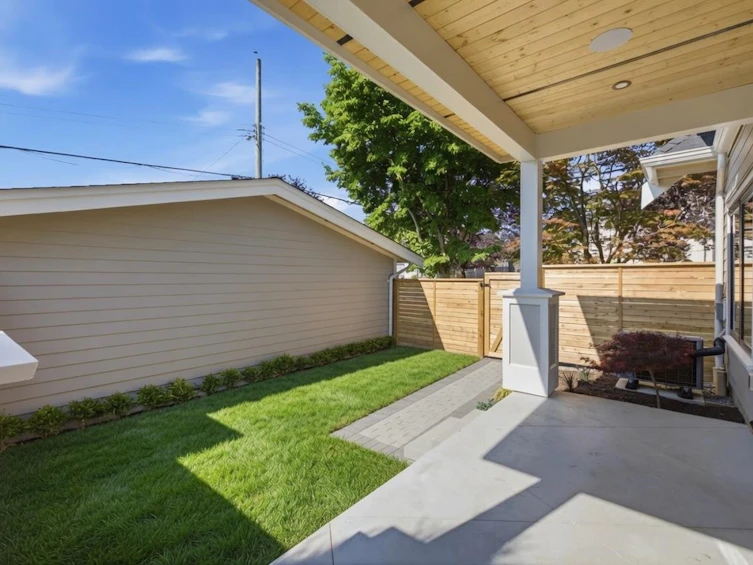 708 Windermere Street, Vancouver, BC, V5K 2L3 - 30