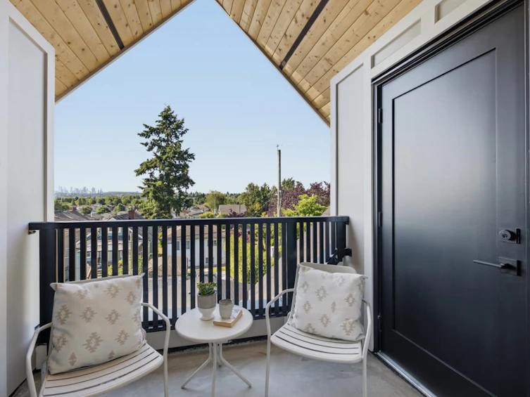 708 Windermere Street, Vancouver, BC, V5K 2L3 - 25