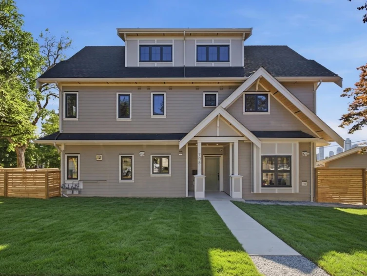 708 Windermere Street, Vancouver, BC, V5K 2L3