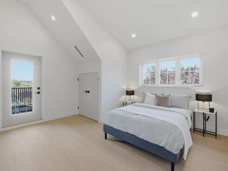 708 Windermere Street, Vancouver, BC, V5K 2L3 - 21