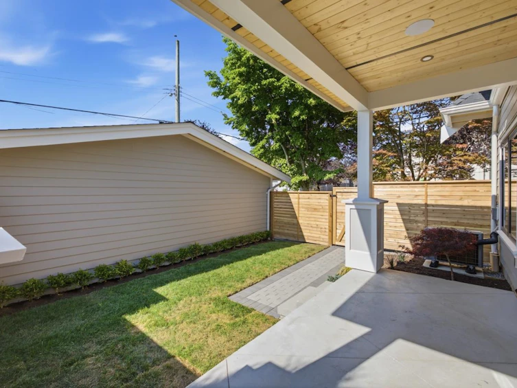 708 Windermere Street, Vancouver, BC, V5K 2L3 - 29