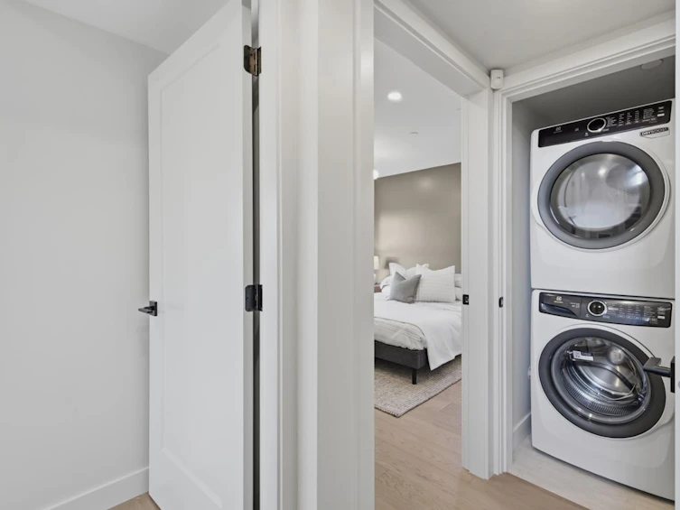 708 Windermere Street, Vancouver, BC, V5K 2L3 - 20