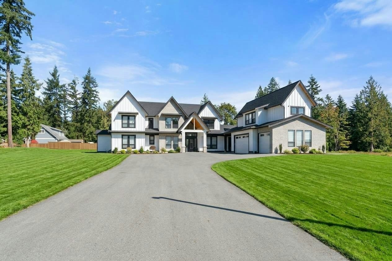 28415 96 Avenue, Maple Ridge, BC, V2W 1L2