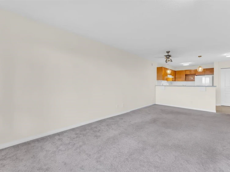 208-333 E 1st Street, North Vancouver, BC, V7L 4W9 - 11