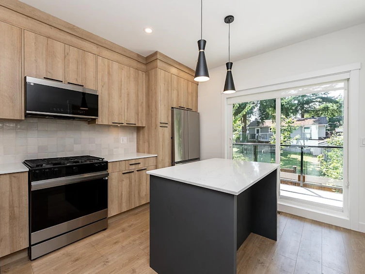 9-10527 155 Street, Surrey, BC, V3R 0S1 - 6