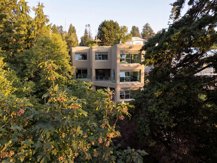 13102 13 Avenue, Surrey, BC, V4A 1B8 - 4