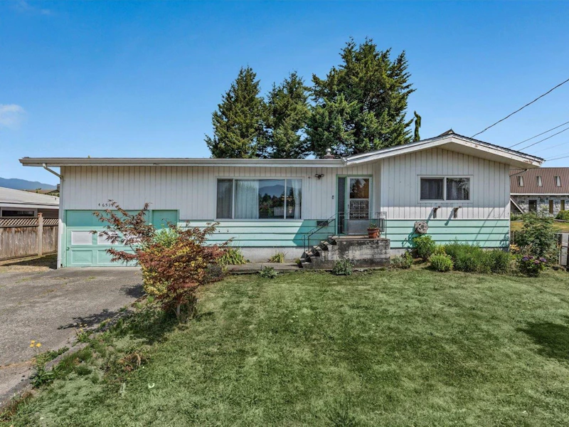 46515 Chilliwack Central Road, Chilliwack BC V2P 1K1