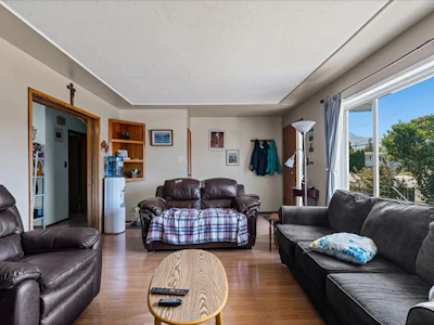 46515 Chilliwack Central Road - 5