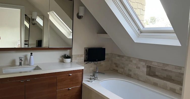 3567 W 26th, Vancouver, BC, V6S 1N8 - 14