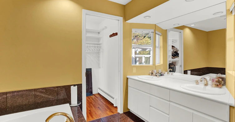 638 Elstree Place, North Vancouver, BC, V7N 2Y3 - 21