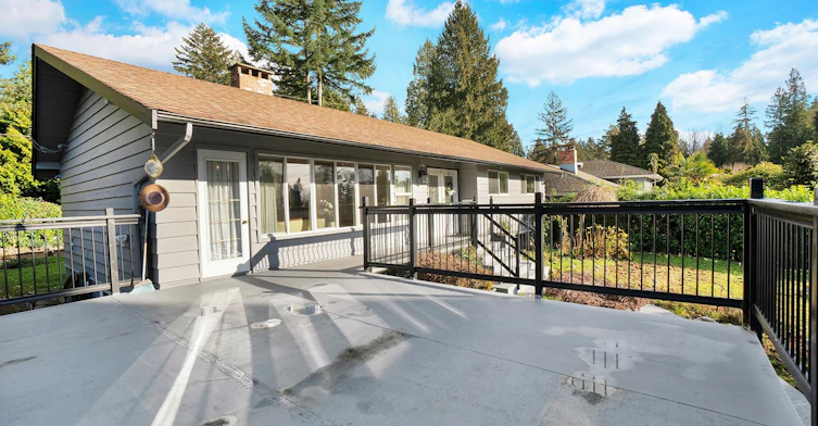 638 Elstree Place, North Vancouver, BC, V7N 2Y3 - 25