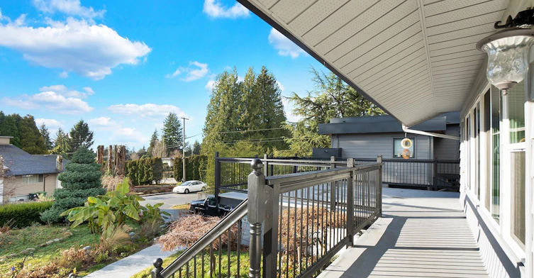 638 Elstree Place, North Vancouver, BC, V7N 2Y3 - 23