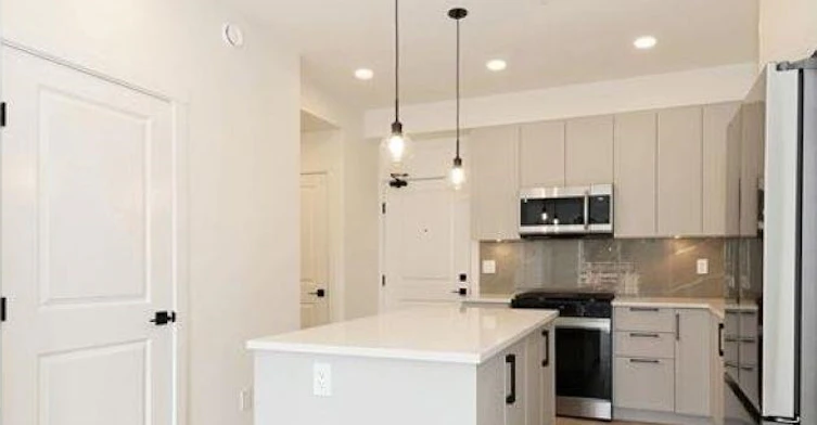3528 146a Street, Surrey, BC, V4P 1B2 - 4