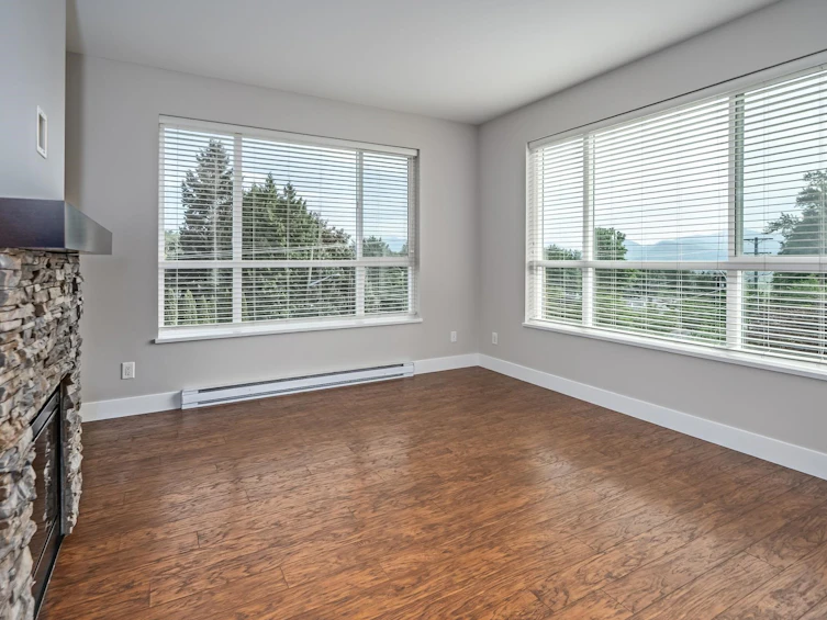 303-3192 Gladwin Road, Abbotsford, BC, V2T 6M9 - 4
