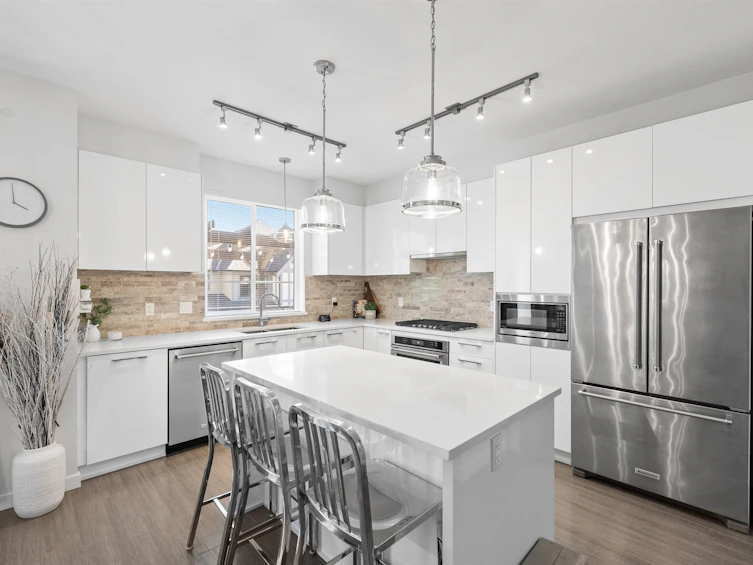 149-3500 Burke Village Promenade, Coquitlam, BC, V3E 0N2 - 5