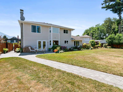 6755 Henry Street - 4