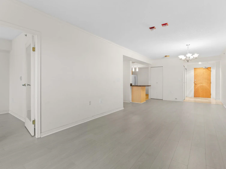1605-6611 Cooney Road, Richmond, BC, V6Y 4C5 - 9