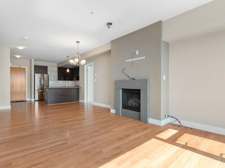 302-14200 Riverport Way, Richmond, BC, V6W 1M4 - 9