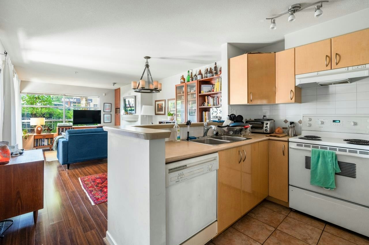 106-2983 W 4th Avenue, Vancouver, BC, V6K 1R5 - 7