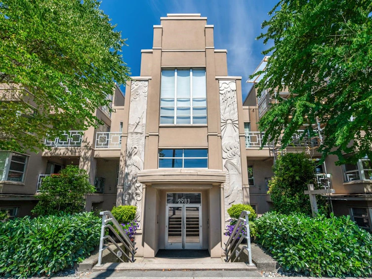 106-2983 W 4th Avenue, Vancouver, BC, V6K 1R5