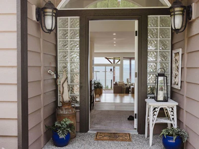 6889 Island View Road - 3