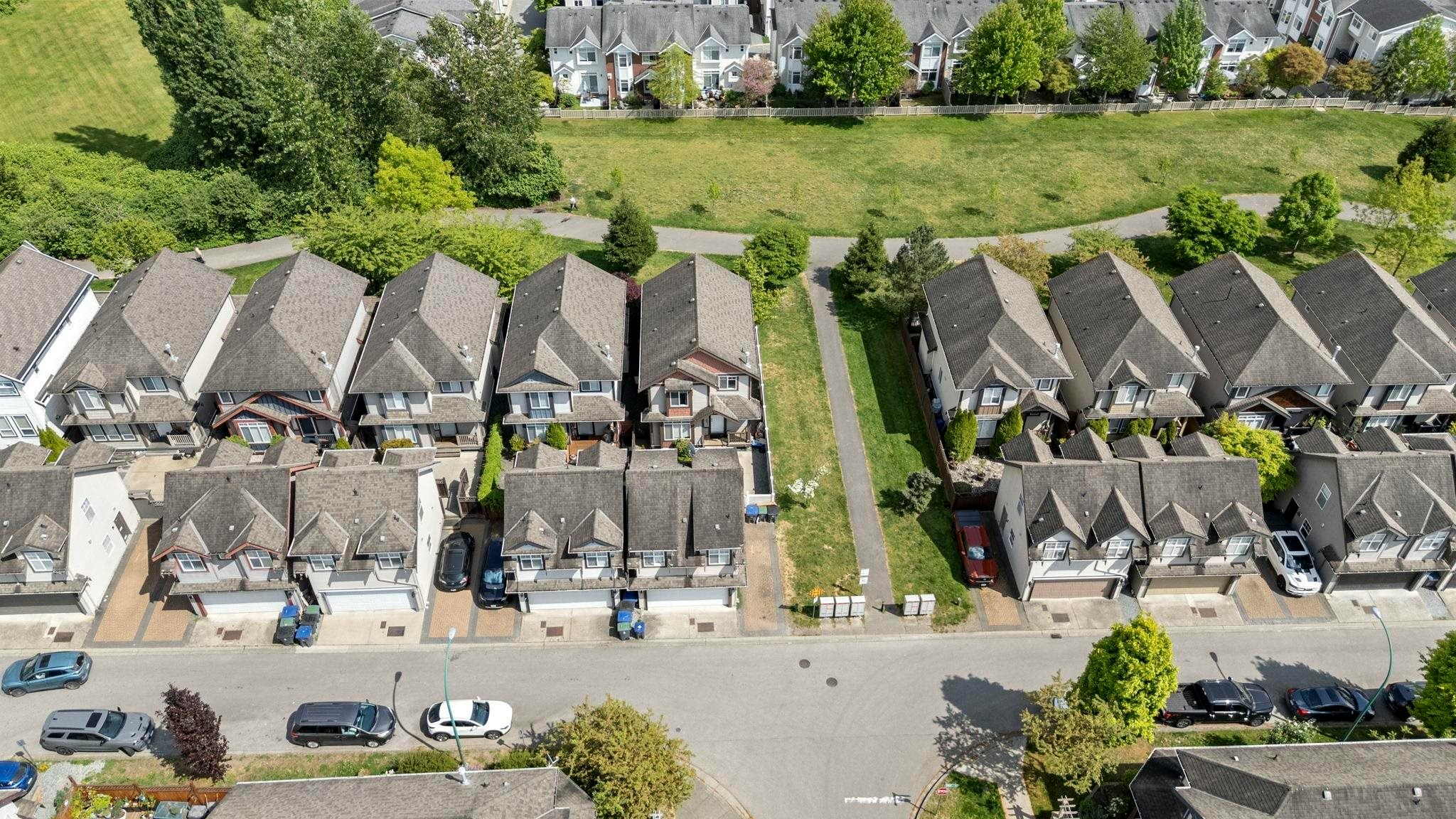 6652 195 Street, Surrey, BC, V4N 0C3 - 38