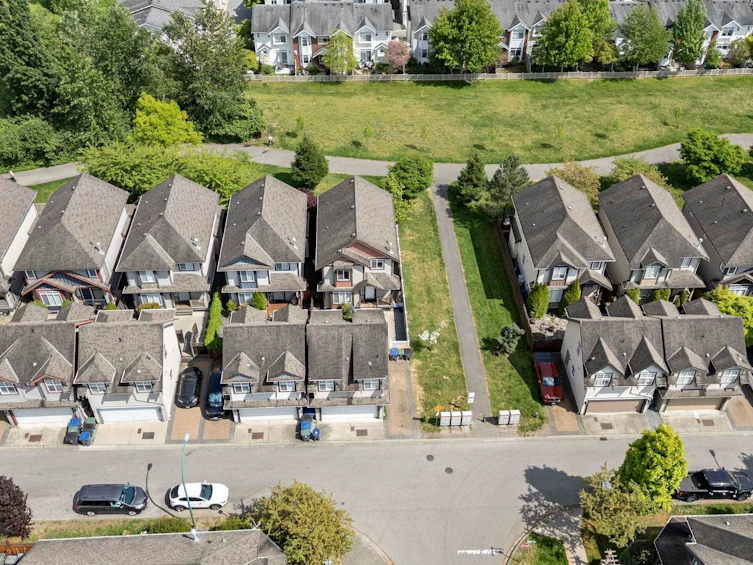 6652 195 Street, Surrey, BC, V4N 0C3 - 38